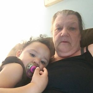 Meet your Posher, Glenda